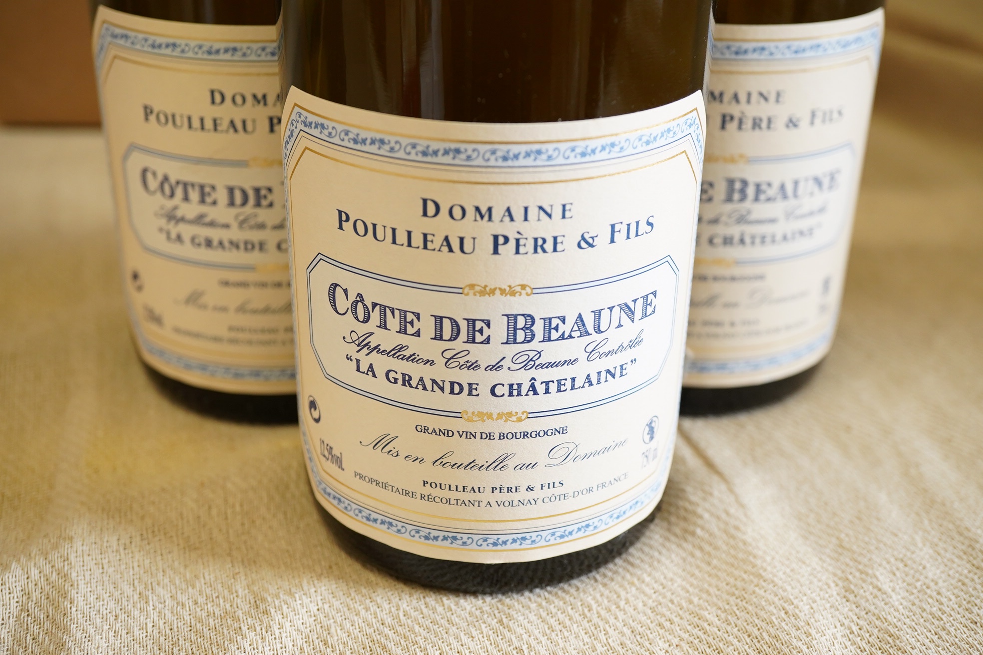 Domaine Poulleau Père et Fils, Cote de Beaune Blanc 'La Grande Chatelaine', 2010